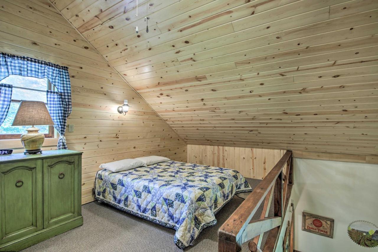 Waters Edge Retreat With Deck On Patoka Lake! Taswell Eksteriør bilde